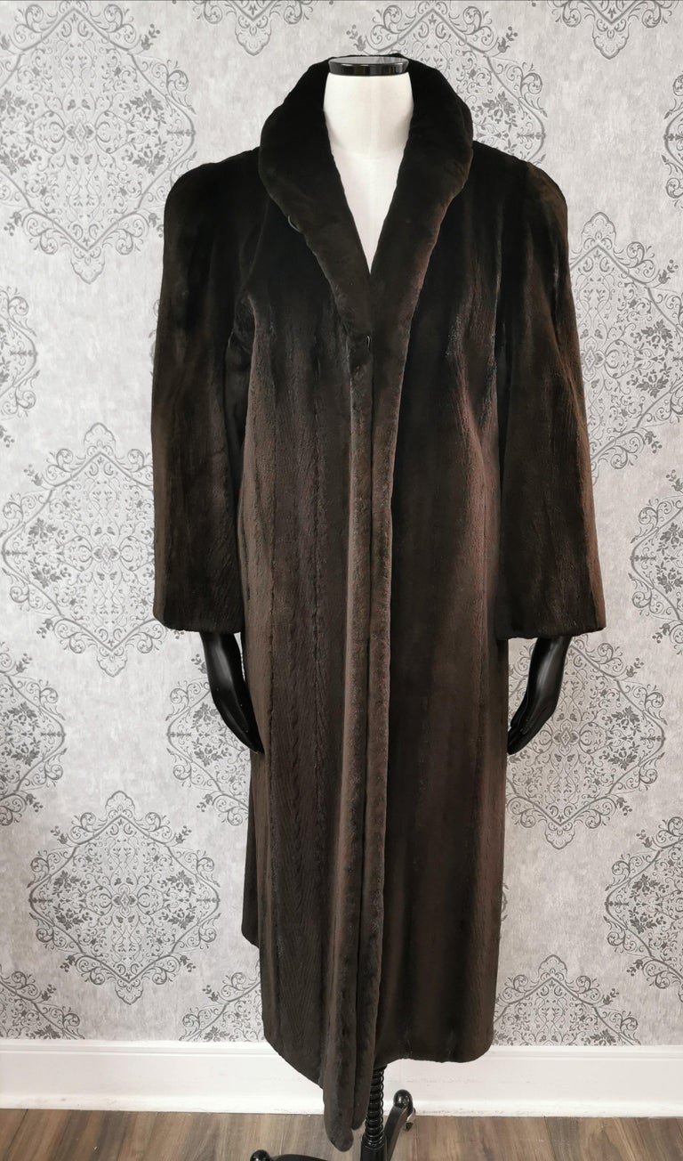 Brand New Blackglama Ranch Sheared Mink Fur Coat (Size 14 - Large) ~no duties