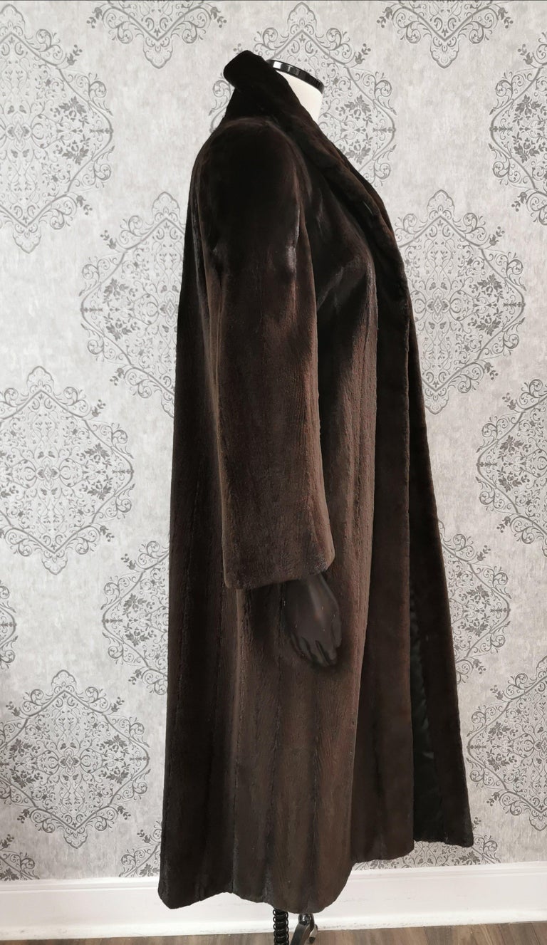 Brand New Blackglama Ranch Sheared Mink Fur Coat (Size 14 - Large) ~no duties