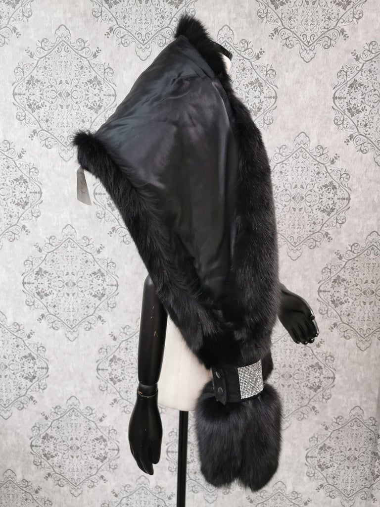 Brand New Holt Renfrew Fox Fur Cape Shrug Stole ~no duties