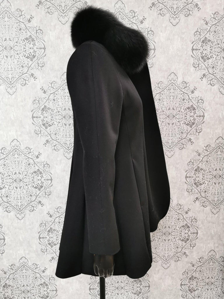 Brand new black Loro piana coat with fox fur trim size 4-6