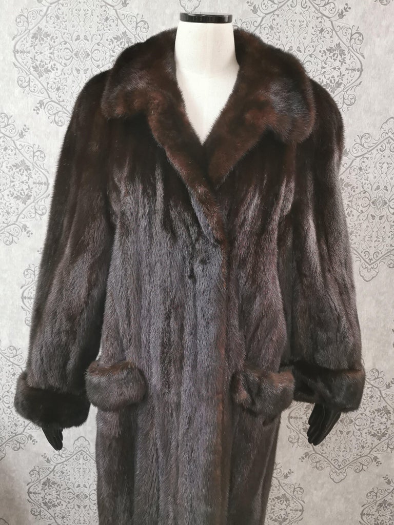 Ranch Mink Fur Full Length Coat (Size 14 - L) ~no duties