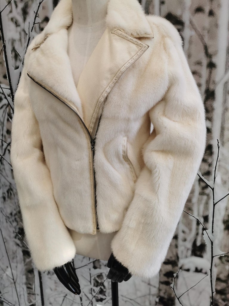 Mint Vintage Fendi Cream Mink Fur Coat (Size 12 - L)