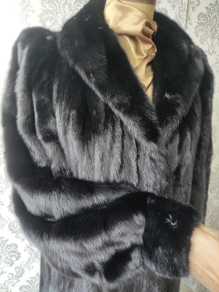 Brand New Christian Dior Black Mink Fur Swing Coat (Size 12-M)