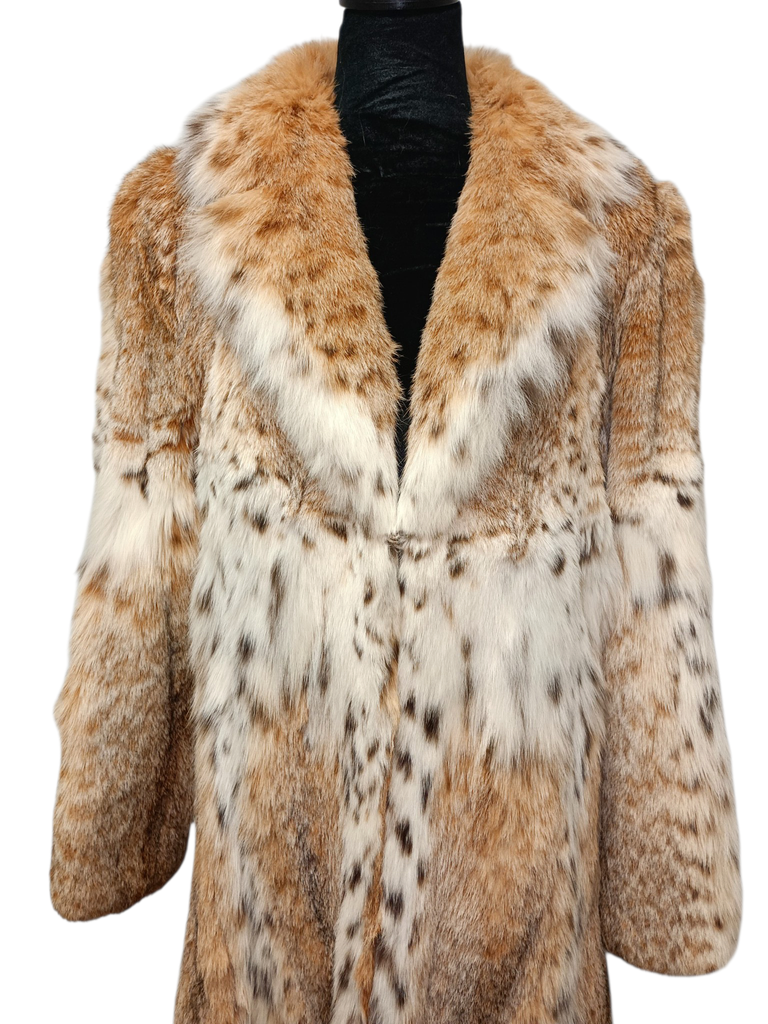 Christian Dior Prestigious white belly bobcat lynx fur coat 8-10/M~no duties