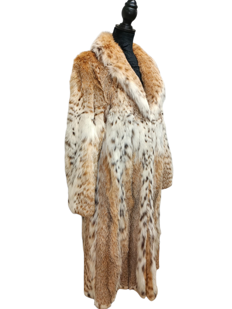 Christian Dior Prestigious white belly bobcat lynx fur coat 8-10/M~no duties