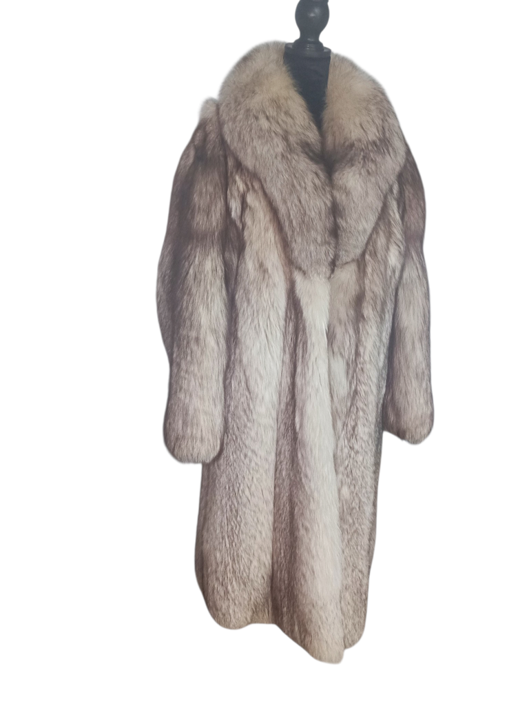 Perfect unused Norwegian fox fur coat 8/S~no duties