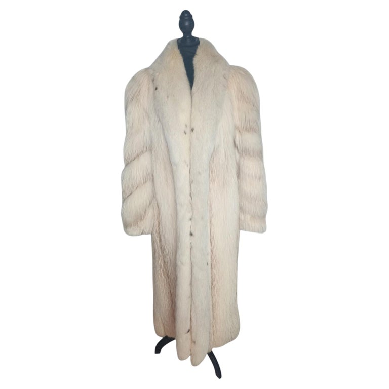 ~ lightweight saga Island fox fur coat size 12 L~no duties