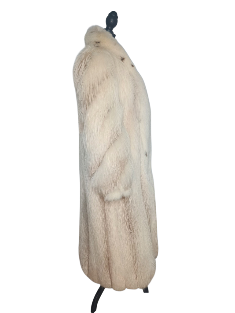 ~ lightweight saga Island fox fur coat size 12 L~no duties