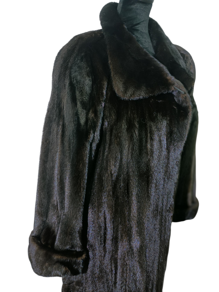 Exceptional showroom unused sectional black mink fur coat 18/L~no duties