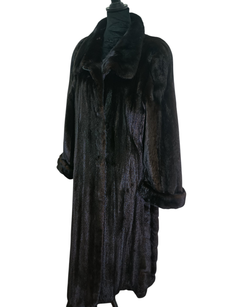 Exceptional showroom unused sectional black mink fur coat 18/L~no duties