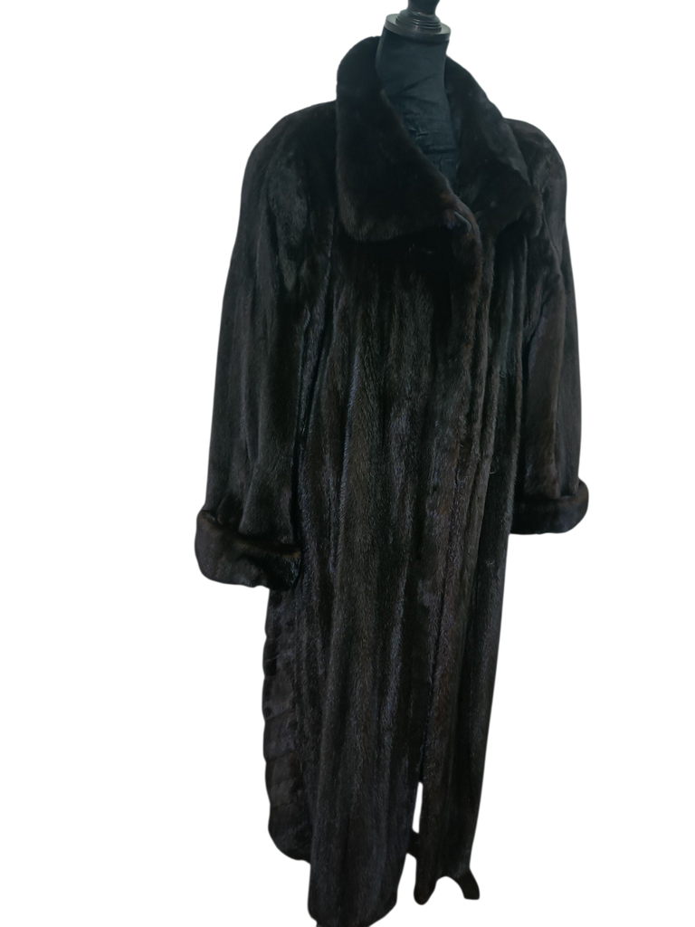 Exceptional showroom unused sectional black mink fur coat 18/L~no duties