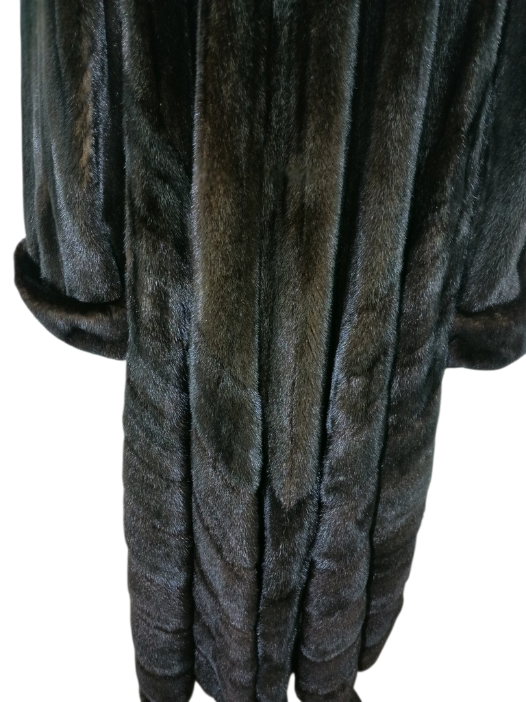 Exceptional showroom unused sectional black mink fur coat 18/L~no duties