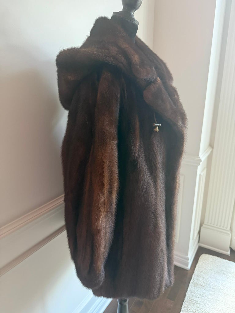 Unused demi buff mink fur coat with a hood size 10 ~no duties