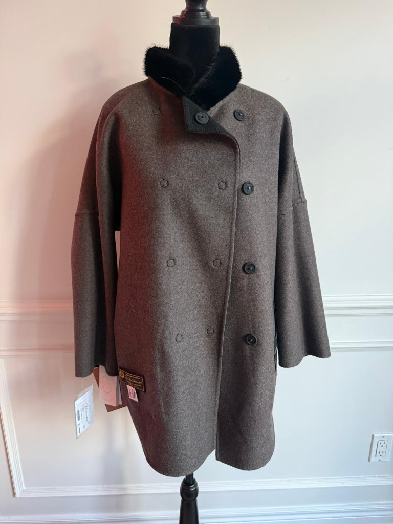 Brand new Loro Piana cashmere fur coat size 8 M ~no duties