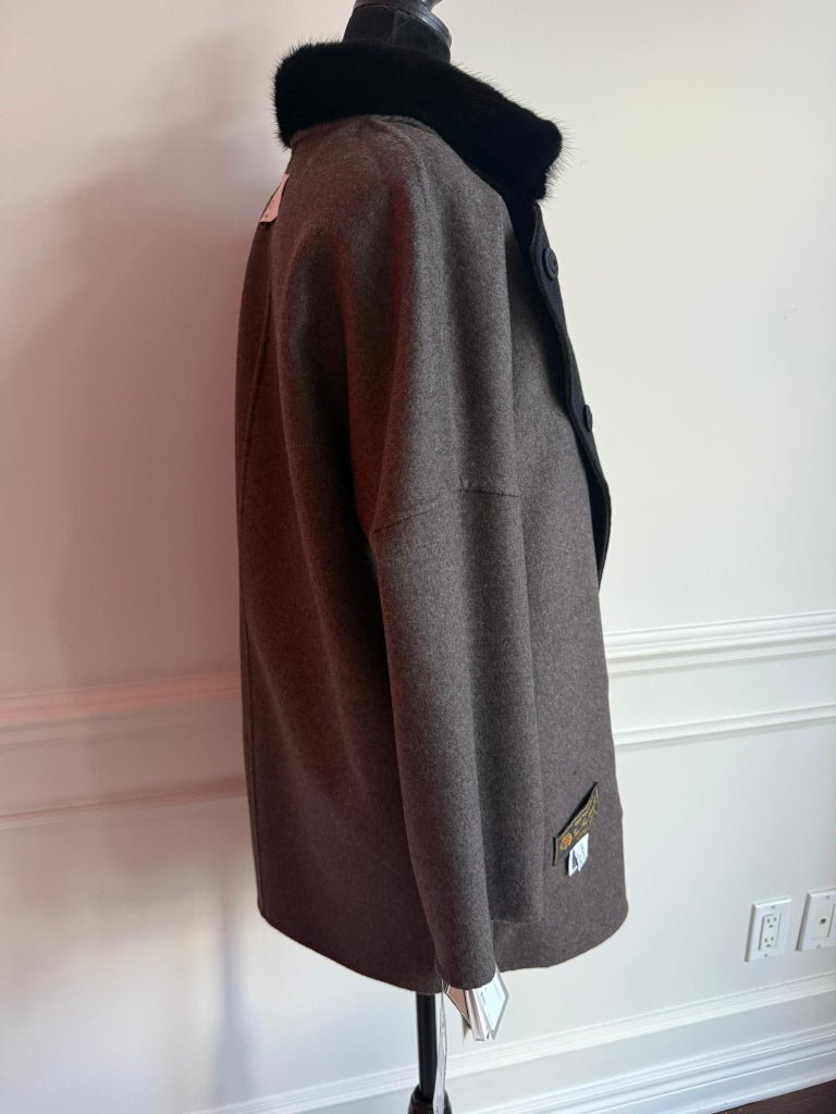 Brand new Loro Piana cashmere fur coat size 8 M ~no duties