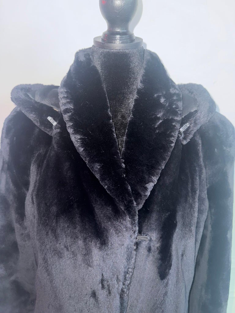Nina Ricci Black sheared beaver fur coat size 12/M ~no duties