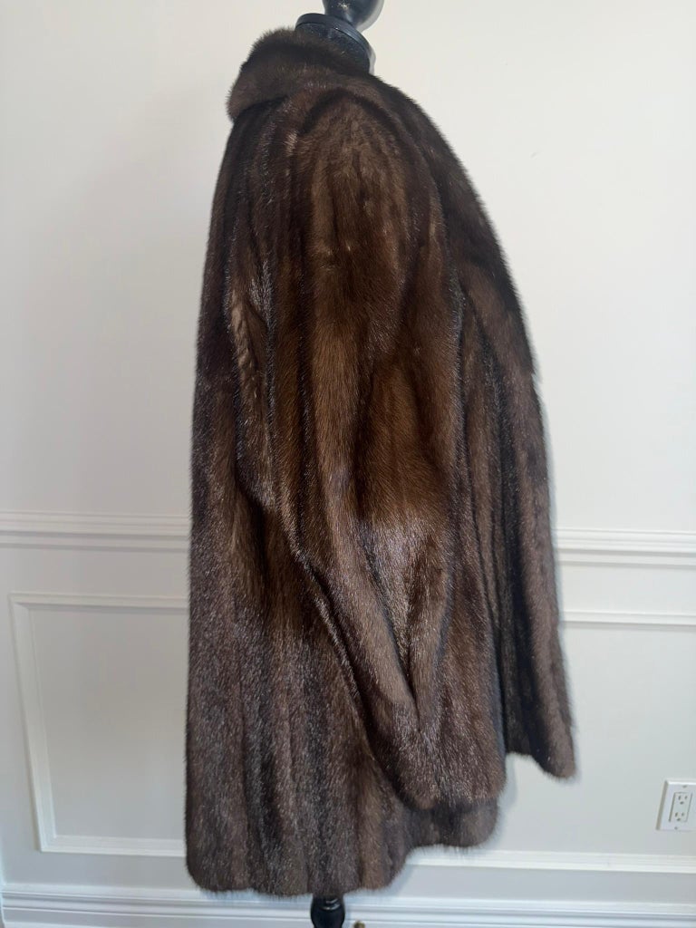 Mint Donna Karan rare color mink fur coat jacket (Size 10 - M) ~no duties