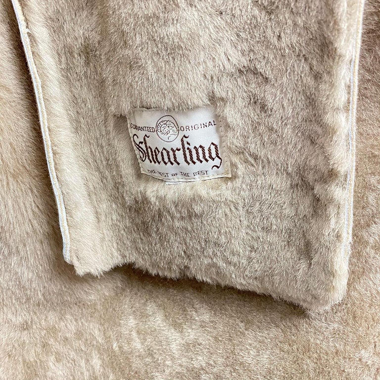 Brand New Fendi Fendissime Italian Beige Shearling Fur Coat (Size 14-L)