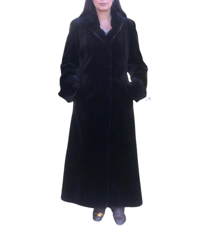 Unused Birger Christensen female sheared Mink Fur Coat (6/S) ~no duties