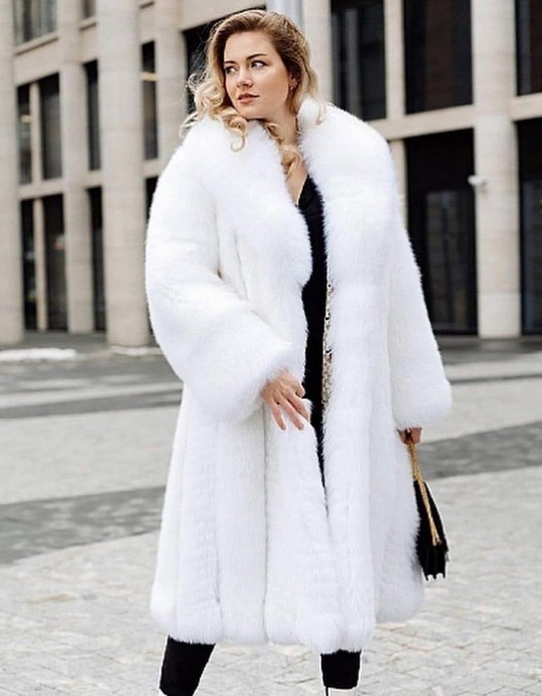 Brand new white fox fur coat size S M L XL
