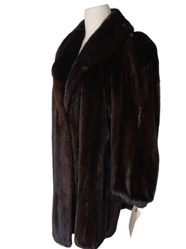 Holt Renfrew Mink Fur Coat (Size 14-L) ~no duties