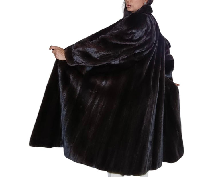 Showroom Ranch Mink Fur Coat (Size 16 XL) ~no duties