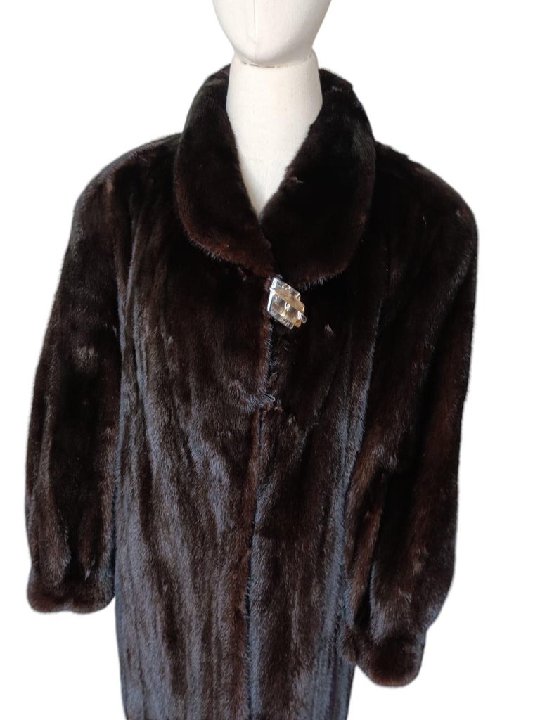 Showroom Ranch Mink Fur Coat (Size 16 XL) ~no duties