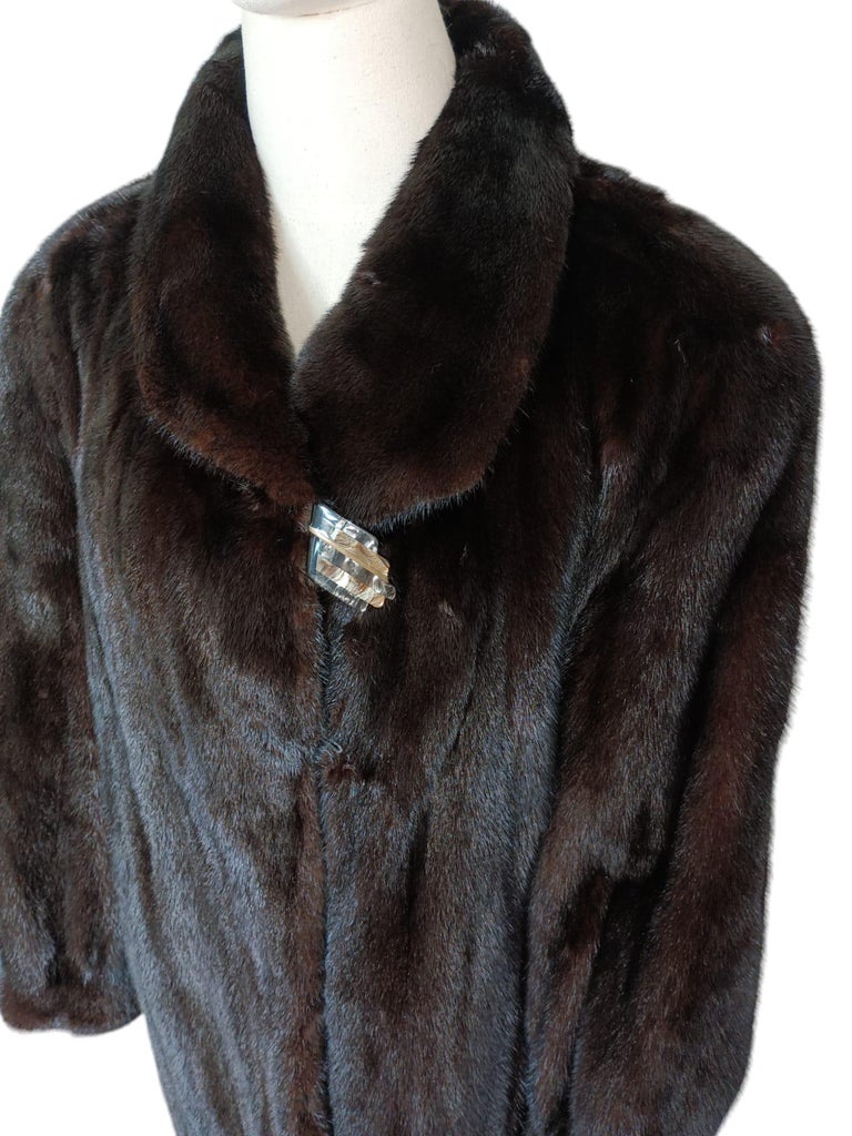 Showroom Ranch Mink Fur Coat (Size 16 XL) ~no duties