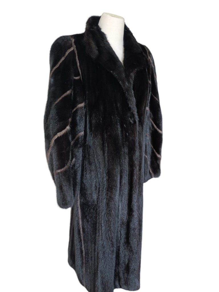 Mint lustrous black Mink Fur Coat (Size 10 M) ~no duties