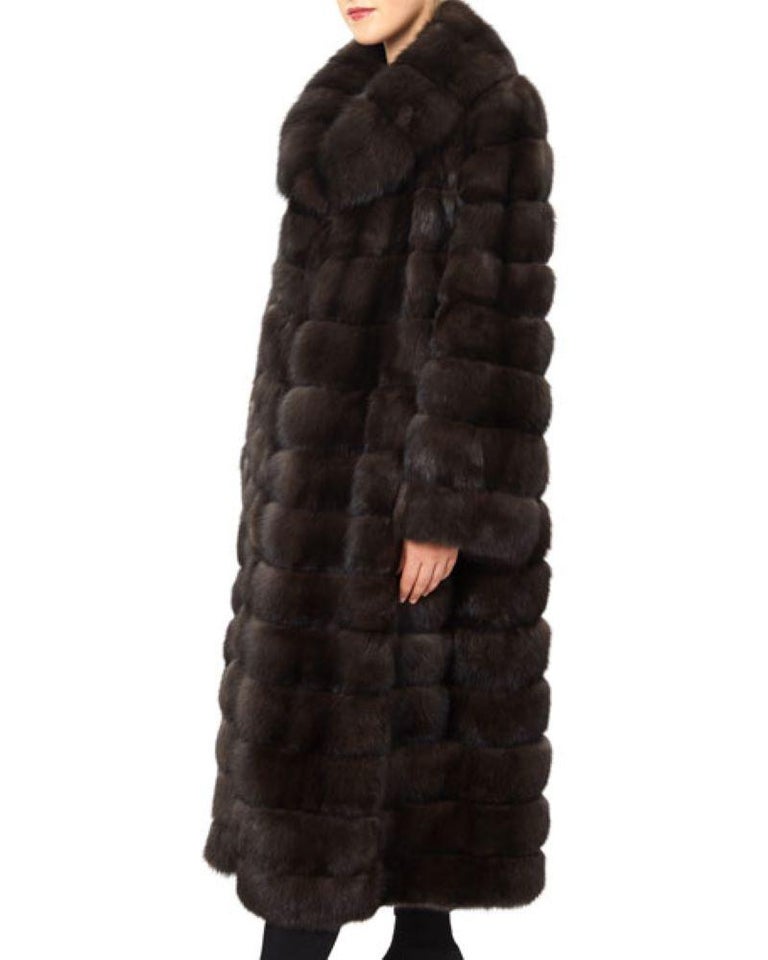 Brand new Horizontal Sable Coat size L ~no duties