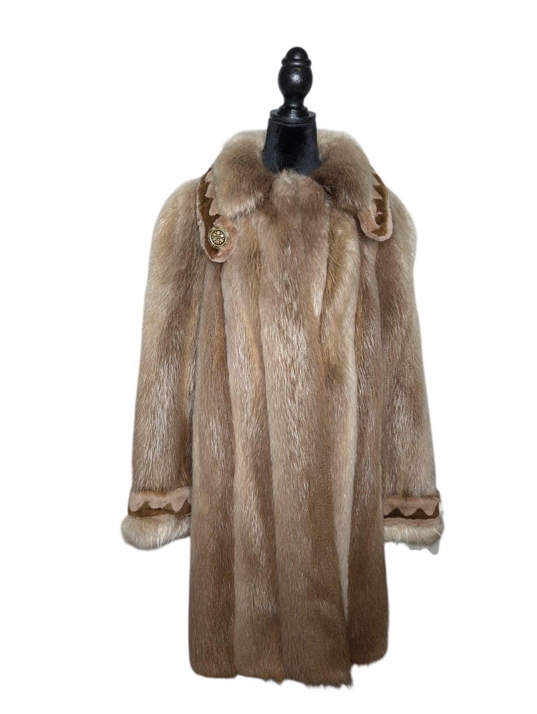 Brand new natural beaver Fur Coat (Size 12/L) ~no duties