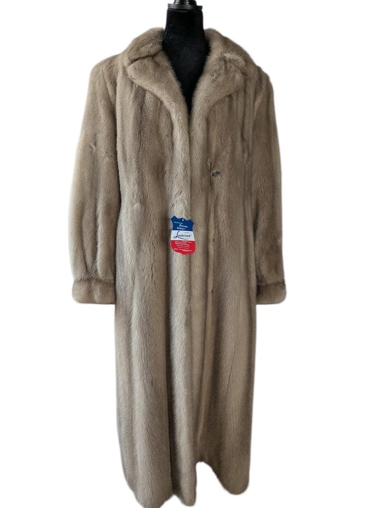 Mint robe style blush mink fur coat 8/M ~no duties