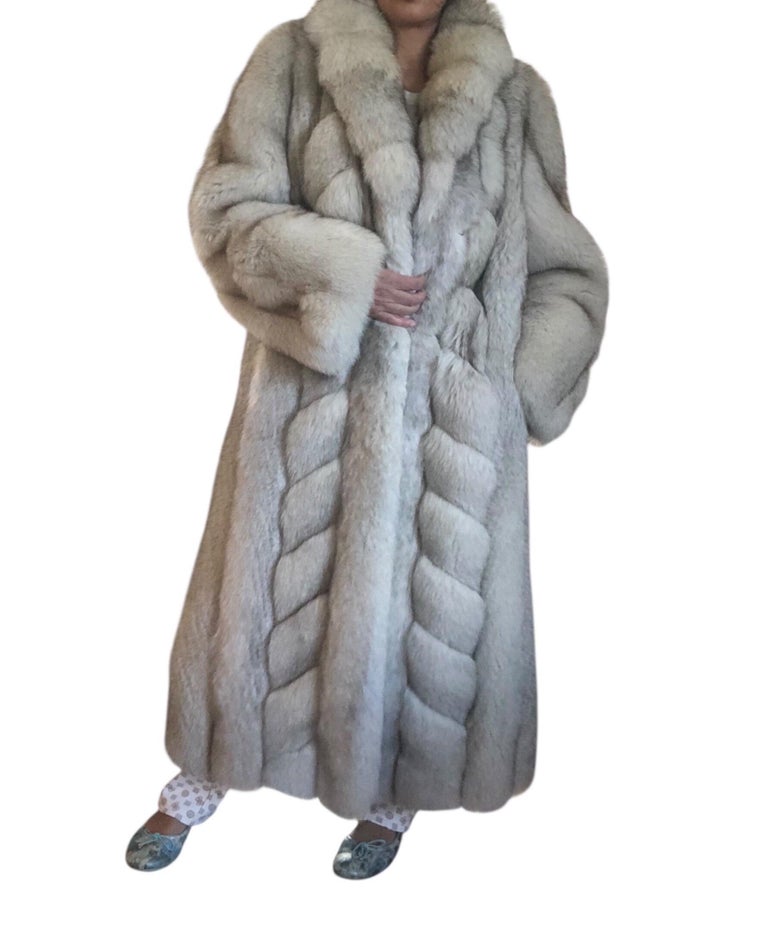 Mint chevron Norwegian fox fur coat 12/M