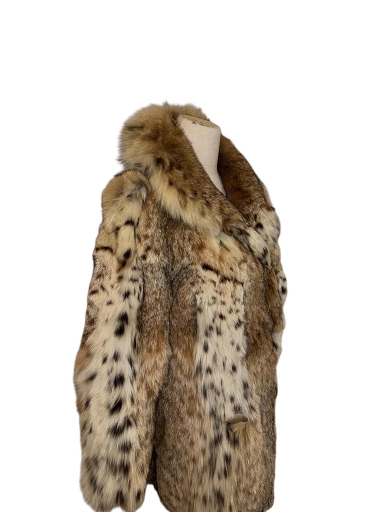 Mint bobcat lynx fur coat size 4-6 ~no duties