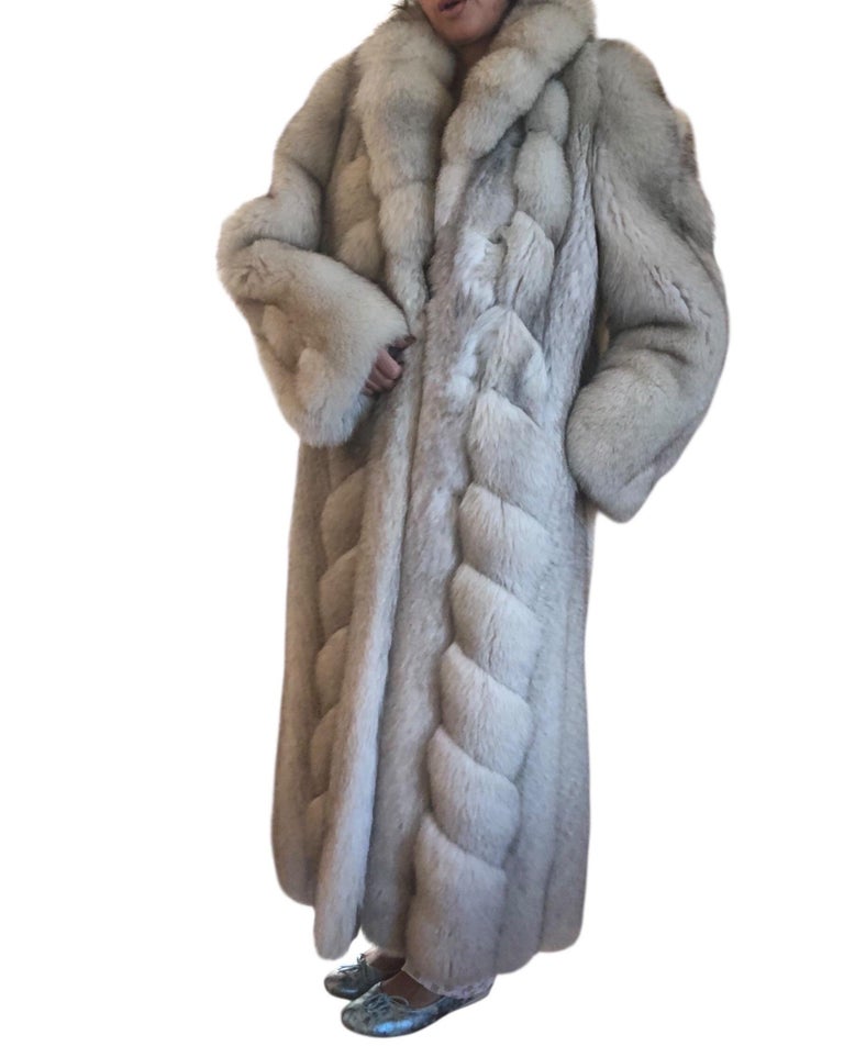 Mint chevron Norwegian fox fur coat 12/M