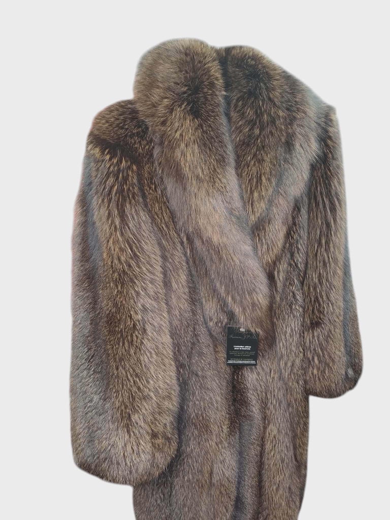 Brand new shadow chocolate fox fur coat size 10/ M ~no duties