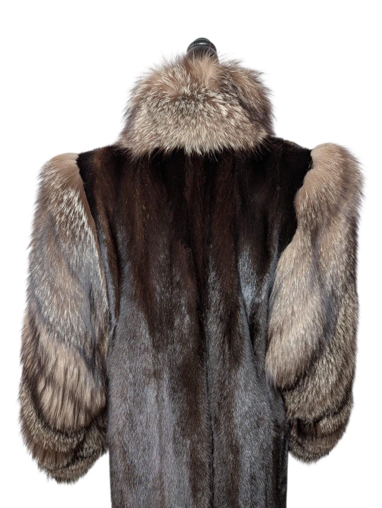 Brand new Mink Fur Coat With crystal Fox Fur sleeves (Size 8/M) ~no duties
