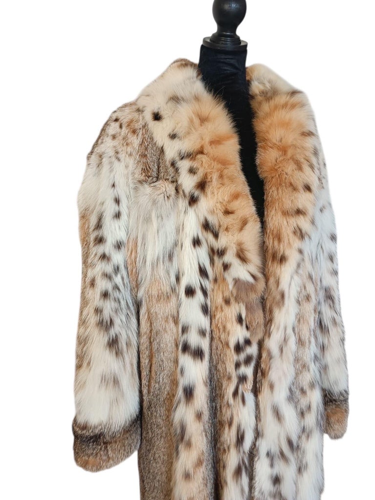 Mint white belly bobcat lynx fur coat 12- 18/XL ~no duties