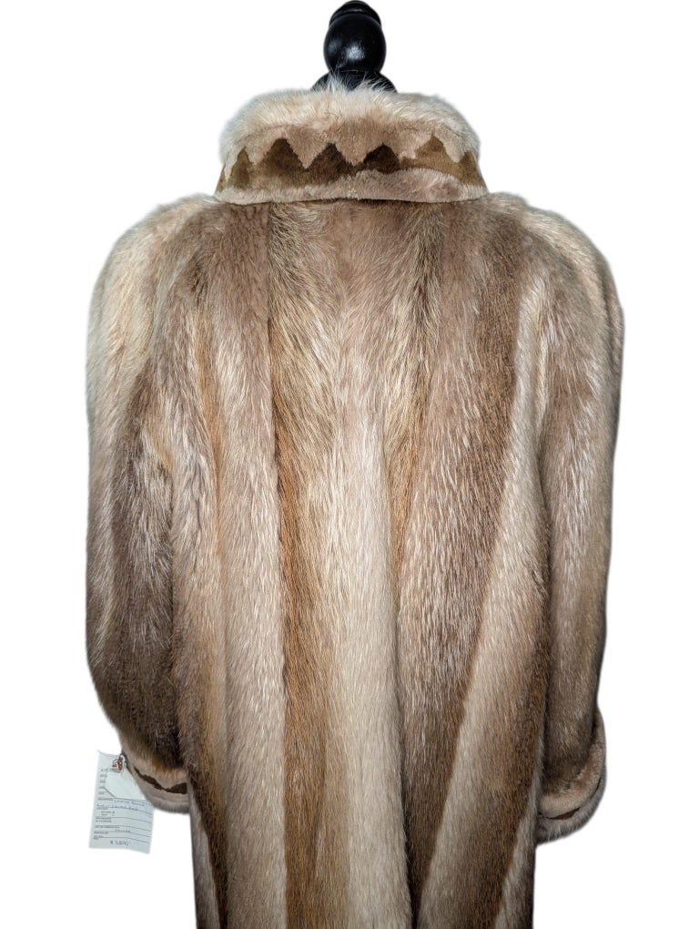 Brand new natural beaver Fur Coat (Size 12/L) ~no duties
