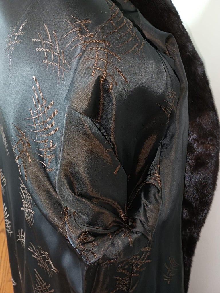 Showroom Ranch Mink Fur Coat (Size 16 XL) ~no duties