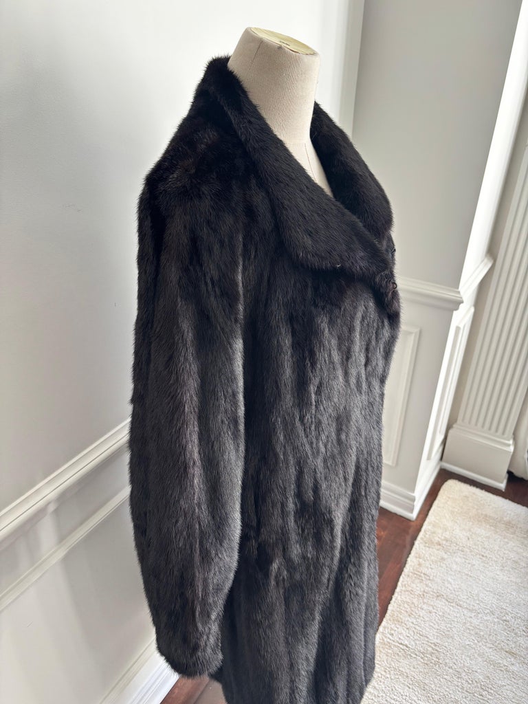 ~vintage Black mink fur coat no duties