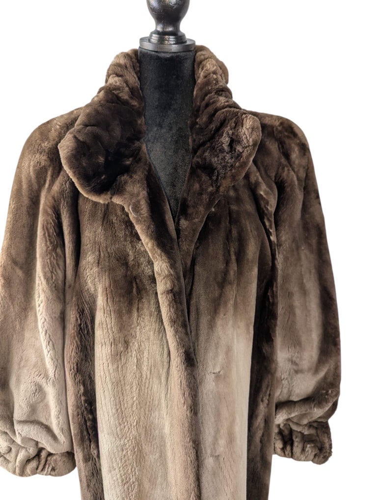 Brand new phantom sheared beaver ~no duties