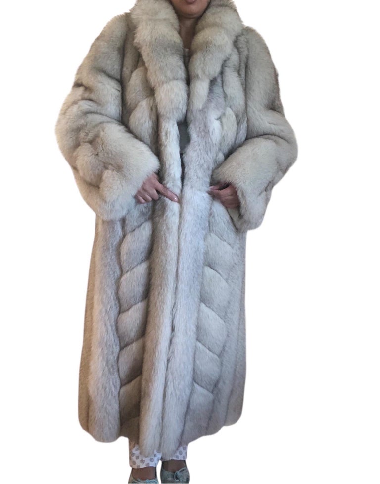 Mint chevron Norwegian fox fur coat 12/M
