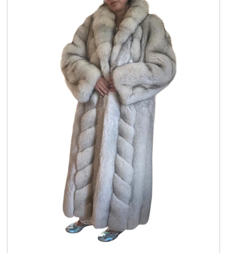 Mint chevron Norwegian fox fur coat 12/M