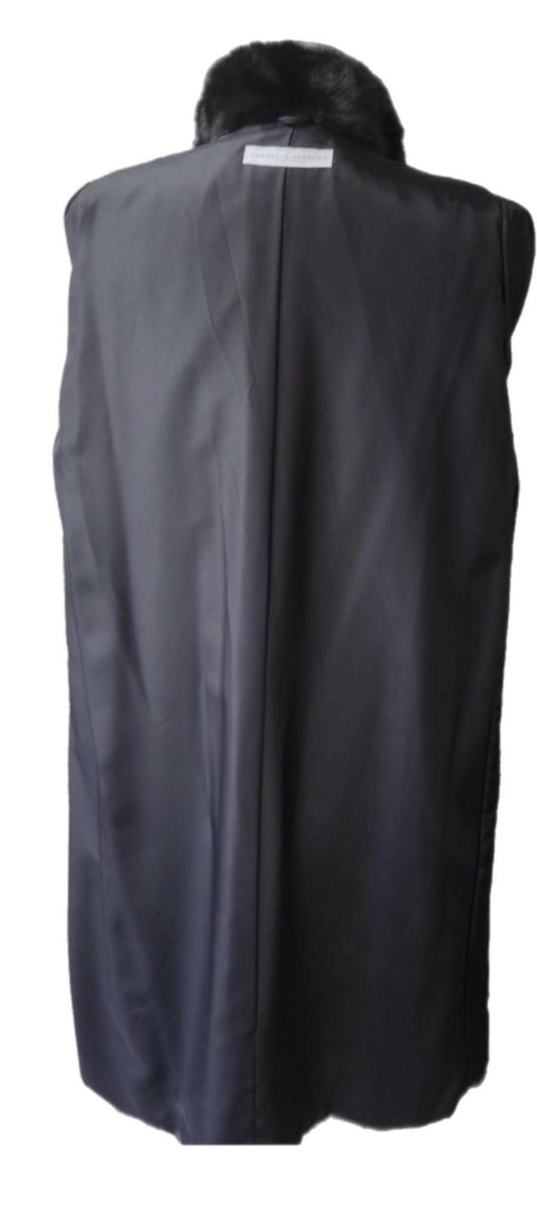Brand new Carolina Herrera Female Black Mink Fur Coat (Size 16-L)
