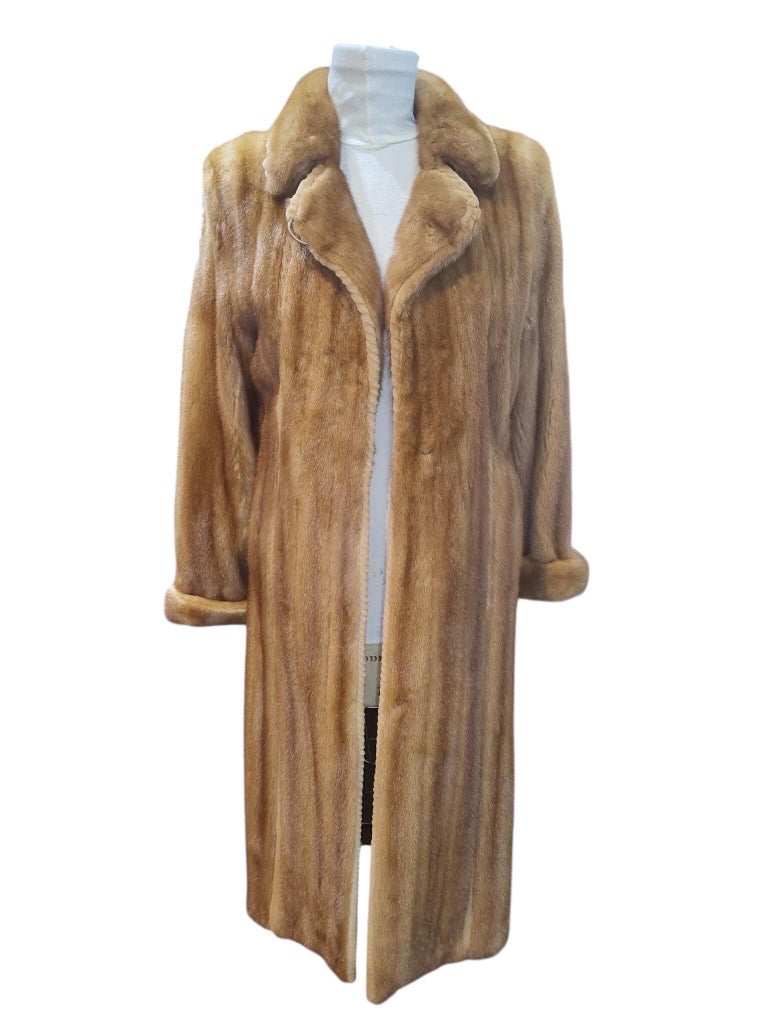 Brand new Jean Crissan female whiskey Mink Fur Coat ~no duties