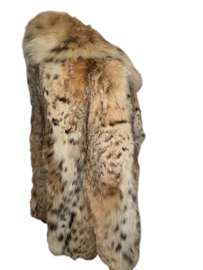 Mint bobcat lynx fur coat size 4-6 ~no duties