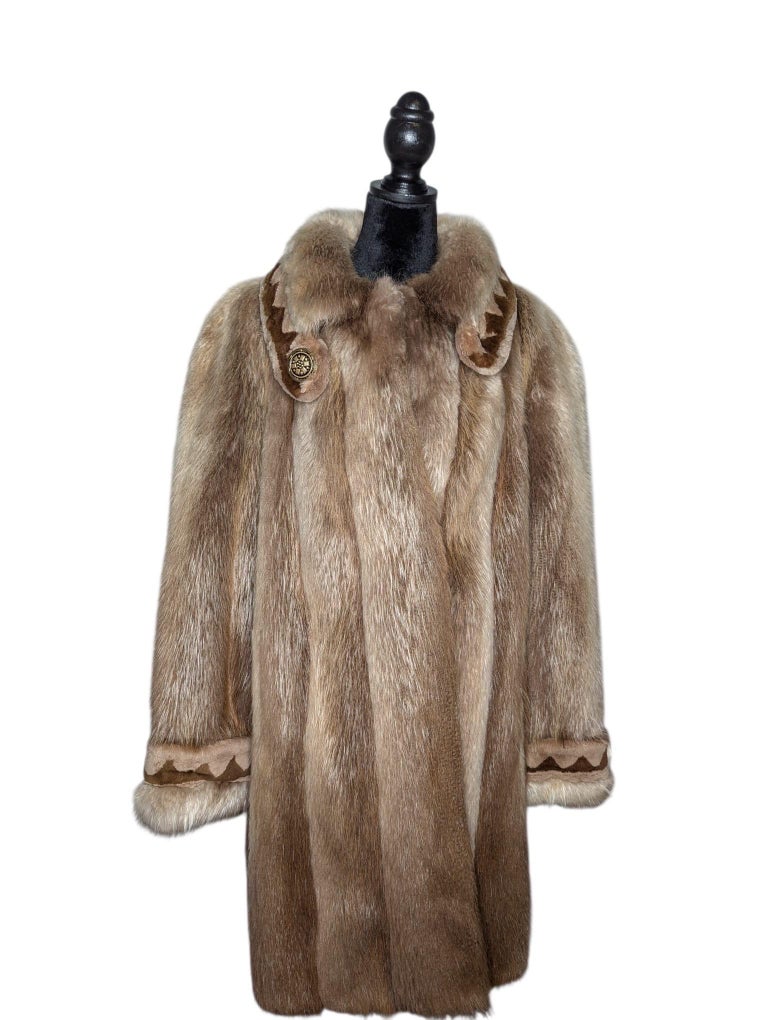 Brand new natural beaver Fur Coat (Size 12/L) ~no duties