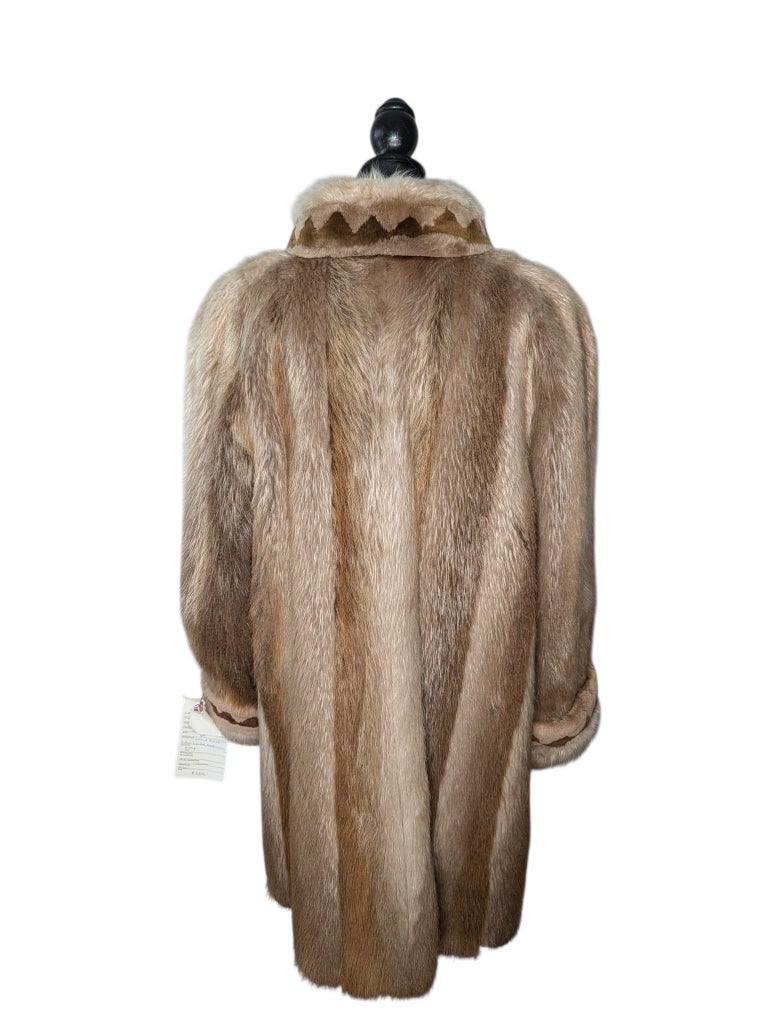 Brand new natural beaver Fur Coat (Size 12/L) ~no duties