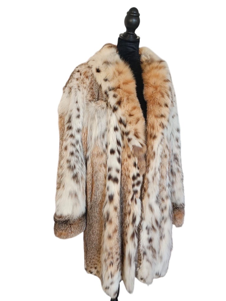Mint white belly bobcat lynx fur coat 12- 18/XL ~no duties